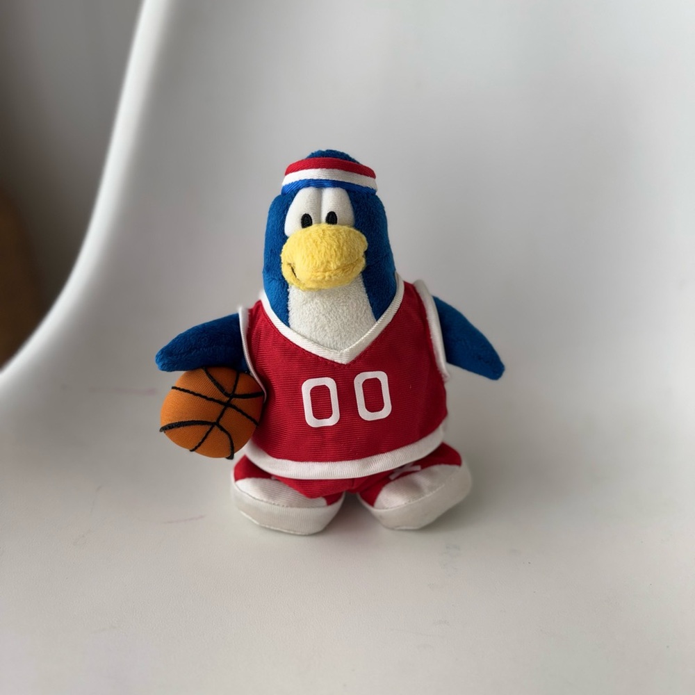 Club Penguin Plush Blue Basketball Player Red Jersey Outfit No Coin